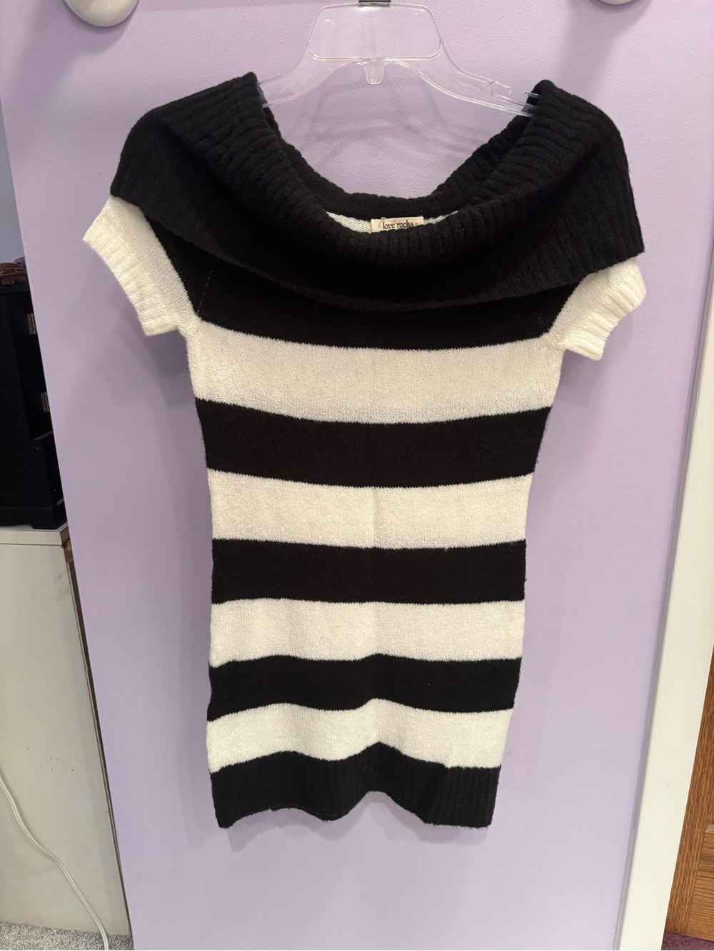 Love Rocks Women’s black & white striped short sleeve cowl neck sweater dress M